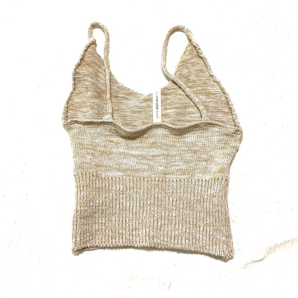 ☀️3 for $20☀️ Knit Crop Top - Picture 3 of 3